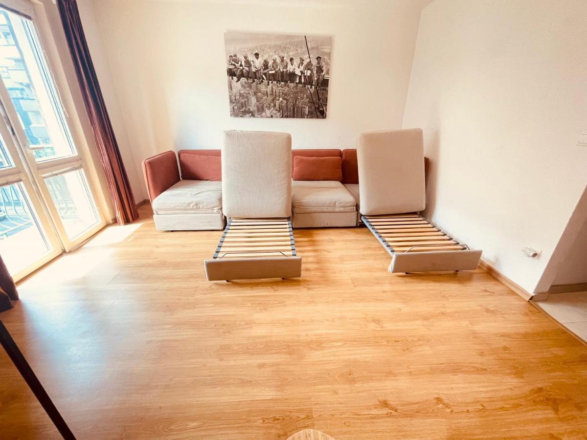 City Center 2 Bedroom A/C Apartment Bratislava Luaran gambar